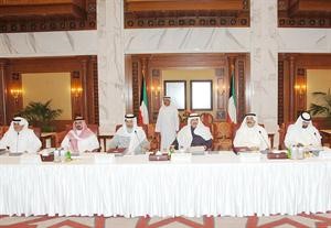 سمو رئيس الوزراء مترئسا الاجتماع المشترك بين مجلس الوزراء والمجلس الاعلى للتخطيط والتنمية﻿