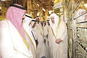 جانب من الزيارة المباركة للمسجد النبوي الشريف