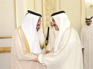 صاحب السمو الشيخ خليفة بن زايد ال نهيان مرحبا بالشيخ احمد الحمود﻿