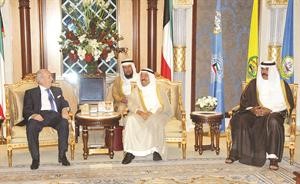 صاحب السمو الامير مستقبلا الباجيقائد السبسي بحضور سمو ولي العهد