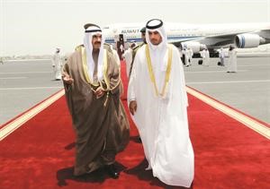 سمو رئيس الوزراء الشيخ ناصر المحمد لدى وصوله الى الدوحة﻿