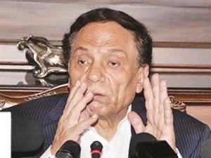 عادل امام﻿