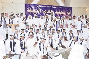صورة جماعية للخريجين﻿