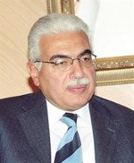 احمد نظيف﻿