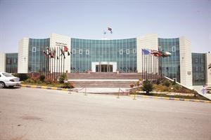 مبنى رئاسة جامعة الاسراء الاردنية﻿