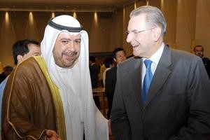 الفهد في حديث باسم مع رئيس الاولمبية الدولية جاك روغ﻿