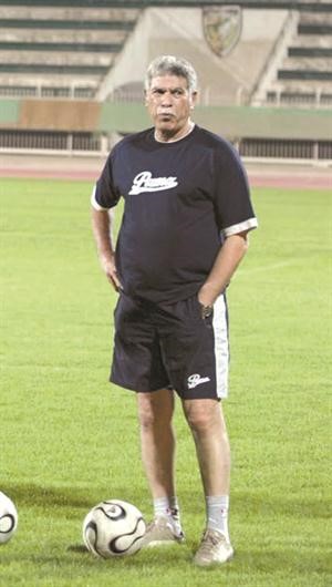 مدرب الزمالك الجديد حسن شحاتة راعى ظروف النادي المالية