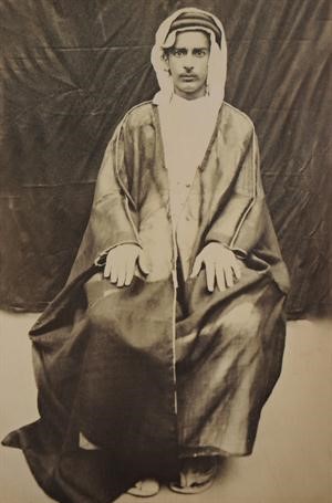 يوسف حسين ال هيد ايام الشباب