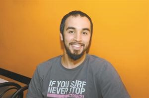 الشيف عمرو الرفاعي لـ «الأنباء»: البيتزا الإيطالية حكاية عريقة لأكلة تراثية لها أصولها في طريقة العجن والخبز واختيار المكونات ونوعية الفرن