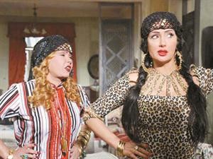 لوسي مع غادة عبدالرازق في سمارة﻿