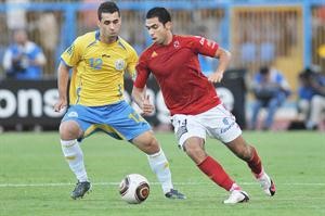 نجم الاهلي ومصر احمد فتحي يستحق الاحتراف بانجلترا