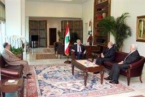 الرئيس ميشال سليمان مستقبلا وفدا من الحزب الاشتراكي السوري بحضور الوزير علي قانصو	محمود الطويل﻿