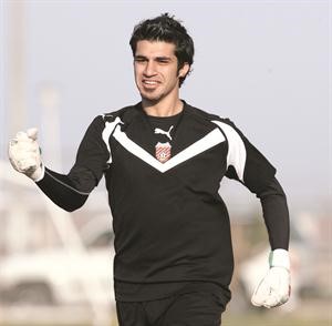 علي طالب في صفوف المنتخب الاولمبي 	الازرقكوم﻿