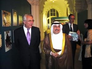 خليف الاذينة متفقدا المعرض﻿
