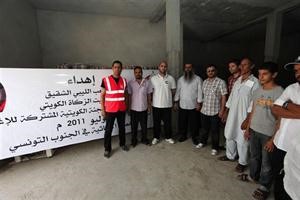 وفد اللجنة الكويتية المشتركة للاغاثة لمساعدة اللاجئين الليبيين
