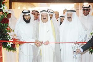 محمد الكندري ودحسين الدويهيس وبدر العوضي يفتتحون المهرجان