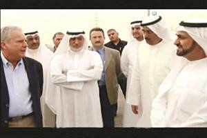 وزير الاشغال دفاضل صفر ووكيل الوزارة عبدالعزيز الكليب خلال تدشين المرحلة الاولى من المشروع﻿