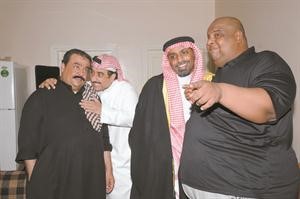 مشهد من مسلسل قول في الثمانيات﻿