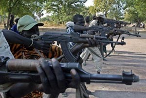 الحركة الشعبية تعدم لواءين متمردين و61 ضابطاً بجنوب السودان