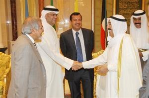 وسموه مستقبلا دهلال الساير وعبدالعزيز اسحاق