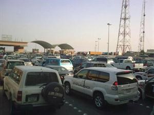منفذ النويصيب شهد حركة كبير بالتنقل من والى الكويت