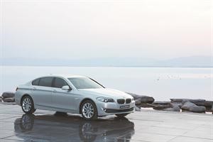 الفئة الخامسة من BMW ذات الشخصية الجذابة والتصميم الرائع
