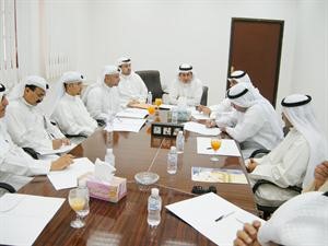 دعلي النامي خلال الاجتماع