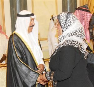 الشيخ جابر العبدالله يتلقى التهاني من دمعصومة المبارك﻿