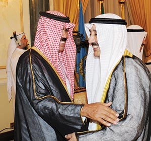 جاسم الخرافي مهنئا سمو ولي العهد الشيخ نواف الاحمد بالشهر الفضيل