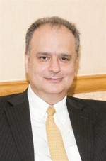 ميشيل عقاد﻿