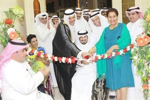 الشيخ سلمان الحمود يدشن الصالة﻿