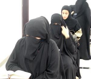 جانب من المشاركات
