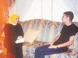 جاء يتعلم العربية فاجتذبه الإسلام 