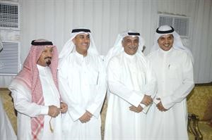  ويتوسط المباركين بحلول الشهر الفضيل
