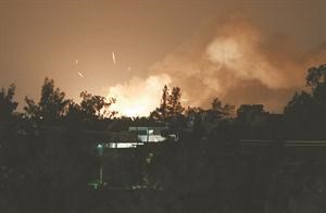 احد الانفجارات التي هزت شرق طرابلس امس الاول﻿