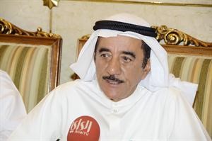 اللواء جاسم المنصوري متحدثا للصحافيين