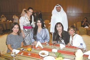ابراهيم الفريح ونور بورسلي وميسم الدعيج ومي الزنكي وابرار المسعود ولانا ابوعيد
