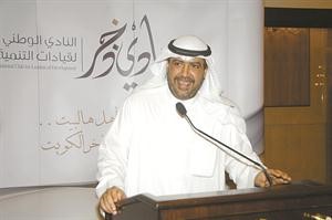 الشيخ احمد الفهد متحدثا