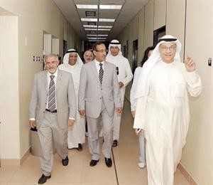 دهلال الساير ودابراهيم العبدالهادي ودقيس الدويري خلال الجولة
