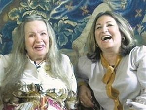 الفنانة الراحلة هند رستم مع ابنتها بسنت﻿