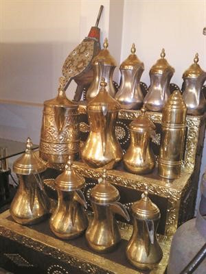 حكاية بيت