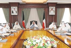 سمو رئيس الوزراء الشيخ ناصر المحمد مترئسا جلسة مجلس الوزراء