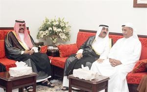 سمو ولي العهد الشيخ نواف الاحمد والشيخ مشعل الاحمد في ديوانية الشيخ يوسف بن عيسى القناعي