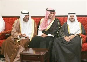 الشيخ احمد الفهد والشيخ ماجد الصباح والشيخ عبدالله ناصر صباح الاحمد 