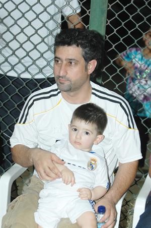 الزميل سمير بوسعد ونجله حمزة قبل اللقاء