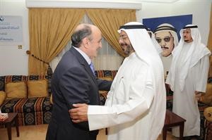 السفير المغربي محمد بلعيش مهنئا برمضان