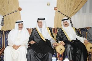 الشيخ جابر المبارك والشيخ محمد الخالد وفيصل الحجي انور الكندري