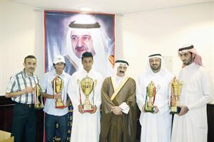 اليوسف مع اصحاب المراكز الاولى