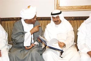 الشيخ د محمد الصباح والسفير السوداني