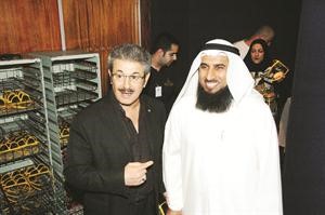 ممجبل المطوع مع احد الضيوف